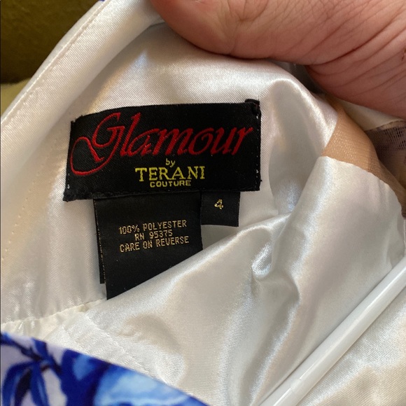 Prom dress - Picture 4 of 4